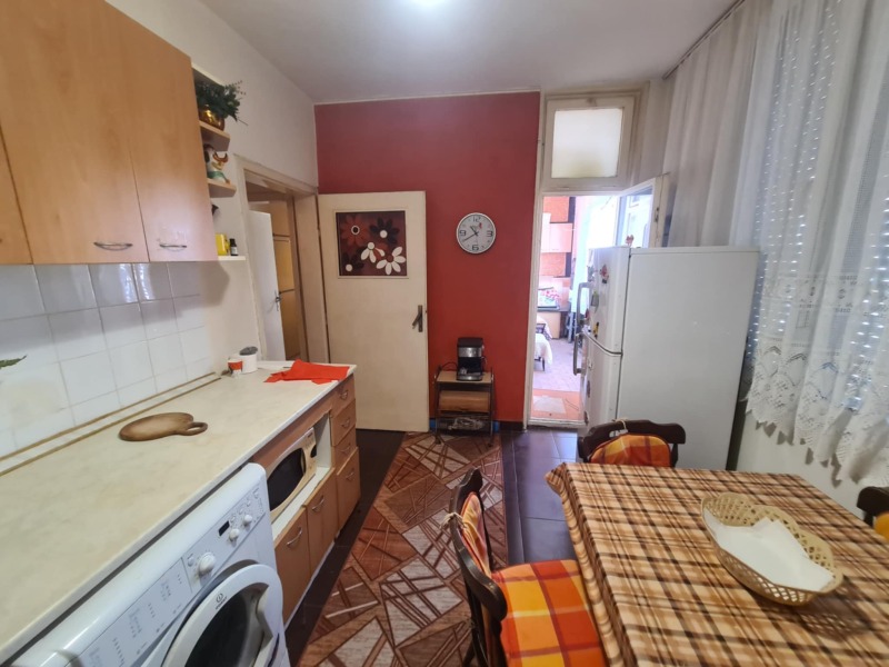 In vendita  1 camera da letto Haskovo , Vazragdane , 65 mq | 56095257 - Immagine [5]