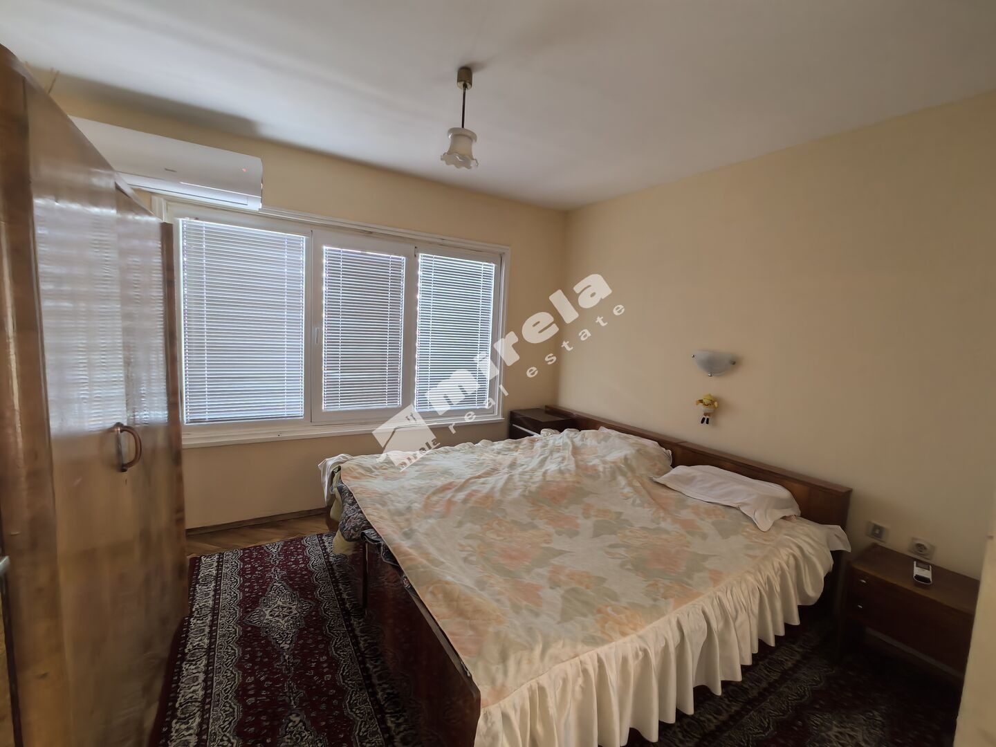 Продава ЕТАЖ ОТ КЪЩА, гр. Ямбол, Център, снимка 7 - Етаж от къща - 54078790