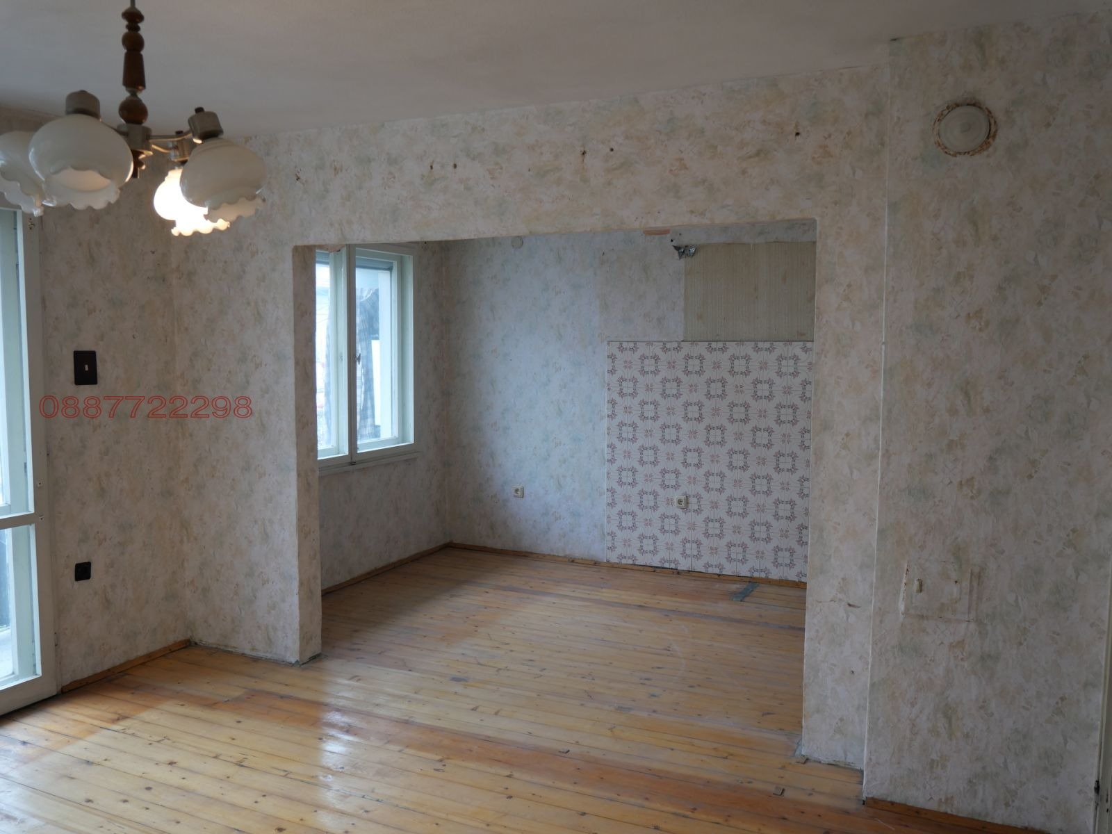 Продава КЪЩА, гр. Аксаково, област Варна, снимка 11 - Къщи - 56250823