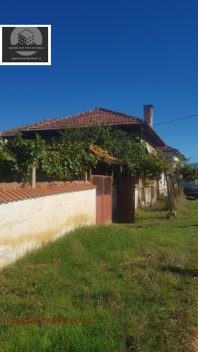 Hus Krajnitsi, region Kyustendil 11