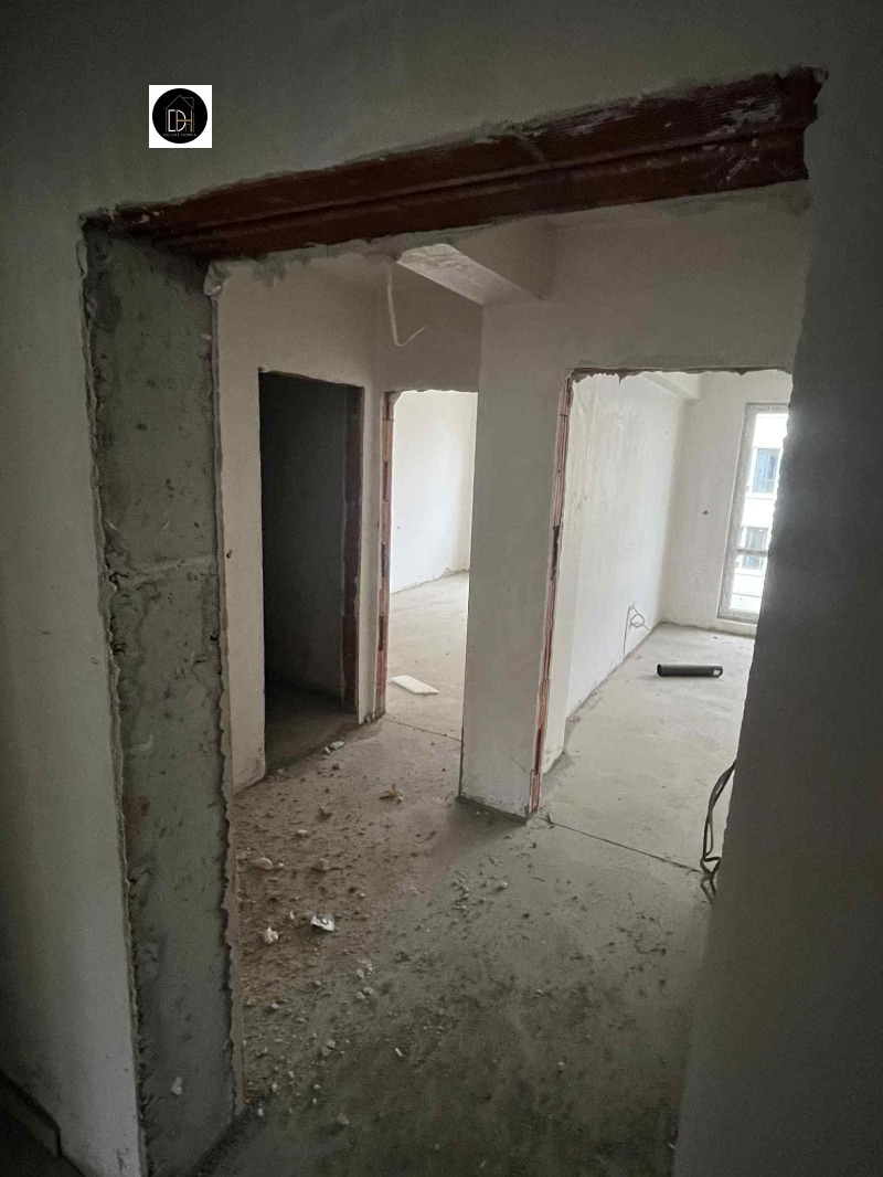 Продава 2-СТАЕН, гр. Пловдив, Южен, снимка 2 - Апартаменти - 52465399