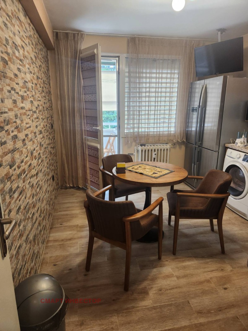 In vendita  2 camere da letto Sofia , Meditsinska akademiia , 78 mq | 72610131 - Immagine [4]