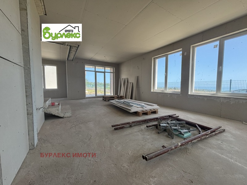 In vendita  Casa Varna , m-t Borovets - iug , 200 mq | 52665534 - Immagine [4]