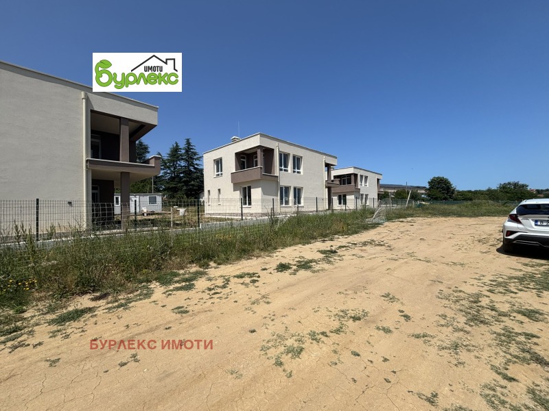 In vendita  Casa Varna , m-t Borovets - iug , 200 mq | 52665534 - Immagine [2]