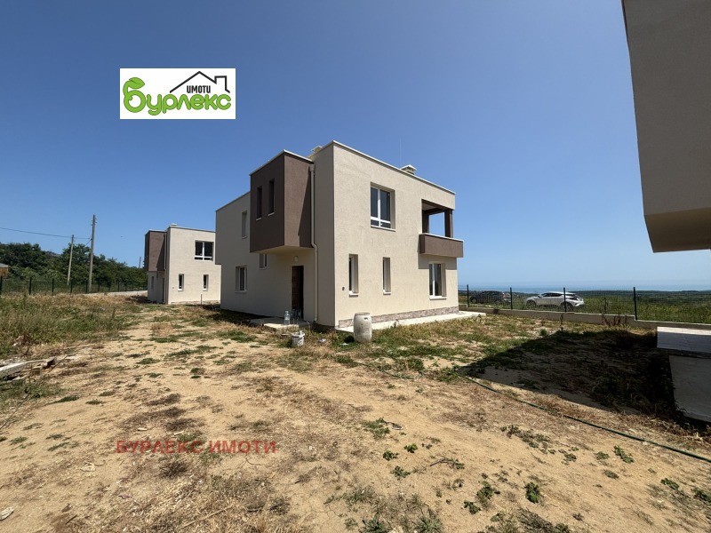 In vendita  Casa Varna , m-t Borovets - iug , 200 mq | 52665534 - Immagine [3]