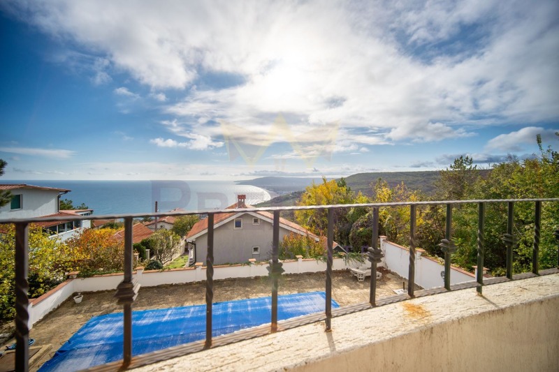 Продава КЪЩА, област Добрич, гр. Балчик • 245000 € / 479178.35 лв. • 72229499 1