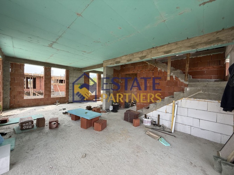 Продава КЪЩА, с. Брестник, област Пловдив, снимка 10 - Къщи - 52655924