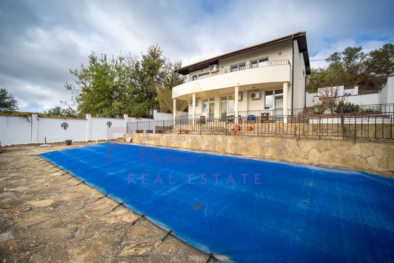 Продава КЪЩА, гр. Балчик, област Добрич, снимка 2 - Къщи - 52286573