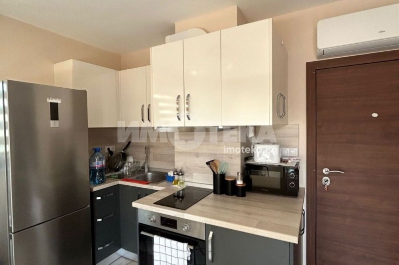 En venta  Estudio Plovdiv , Mladezhki Jalm , 48 metros cuadrados | 71029044 - imagen [9]