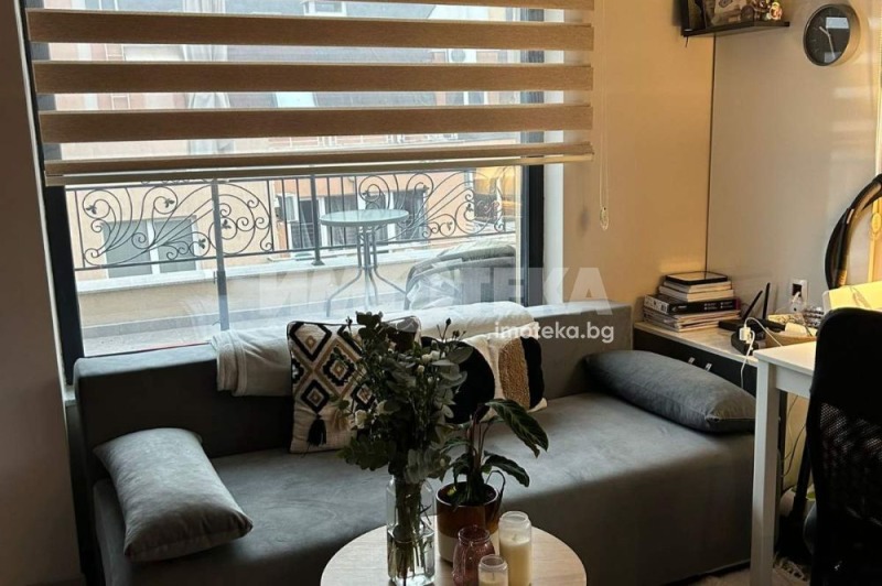 En venta  Estudio Plovdiv , Mladezhki Jalm , 48 metros cuadrados | 71029044 - imagen [7]