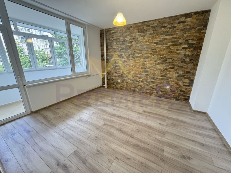 Продава  2-стаен град София , Красна поляна 3 , 71 кв.м | 90330501 - изображение [2]