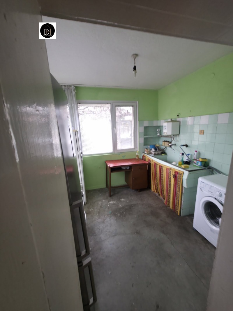 Продава КЪЩА, с. Куртово Конаре, област Пловдив, снимка 9 - Къщи - 53428231