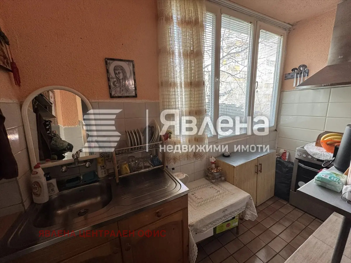 Продава 2-СТАЕН, гр. София, Люлин 6, снимка 2 - Апартаменти - 53810955