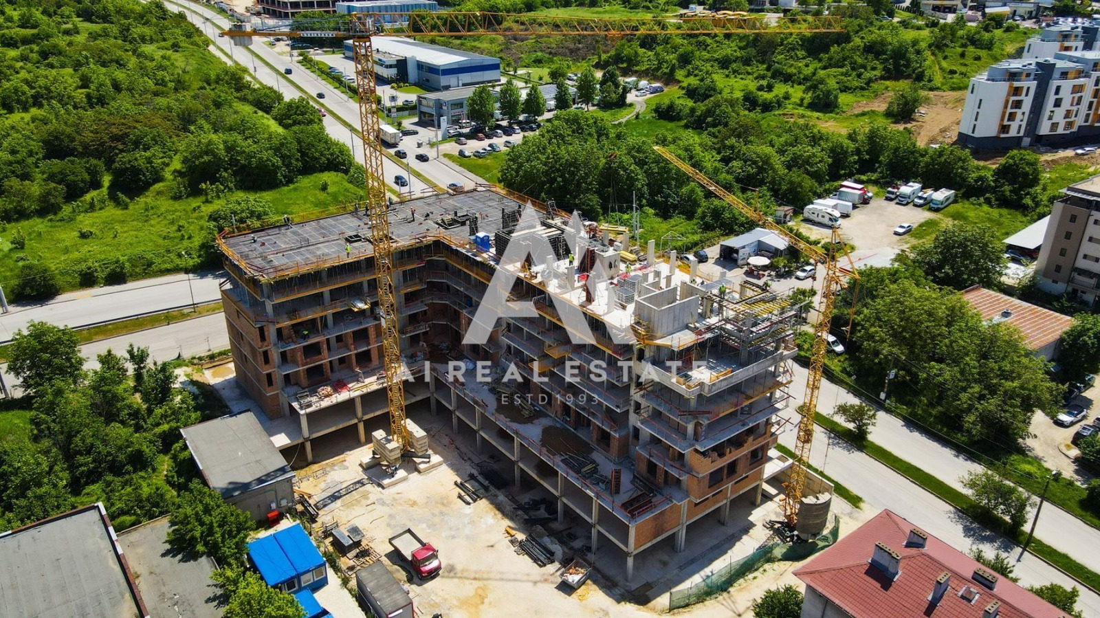 Продава МНОГОСТАЕН, гр. Плевен, Широк център, снимка 9 - Апартаменти - 50093335