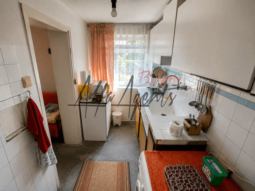 Продава КЪЩА, гр. Провадия, област Варна, снимка 14 - Къщи - 54704979