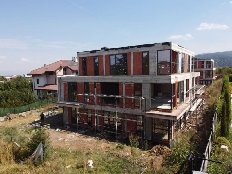 Продава 3-СТАЕН в град София, с. Панчарево - 352 кв.м / 293 500 € » 574 036.11 лв., ИМОТЕН ЦЕНТЪР БЪЛГАРИЯ 2021