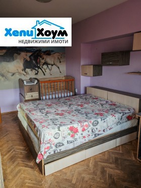 2 sypialnie Centar, Ruse 6