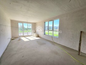 Продава 3-стаен град Пловдив Остромила - [1] 