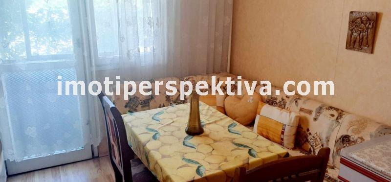 Продава  2-стаен град Пловдив , Кючук Париж , 70 кв.м | 76572487