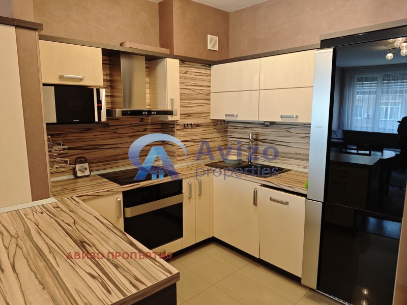 Продава  3-стаен, град София, Зона Б-19 •  320 000 EUR • ID 94807482 — holmes.bg - [1] 