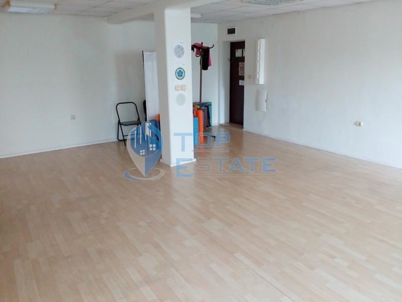 Продава ОФИС, гр. Велико Търново, Център, снимка 2 - Офиси - 46066377