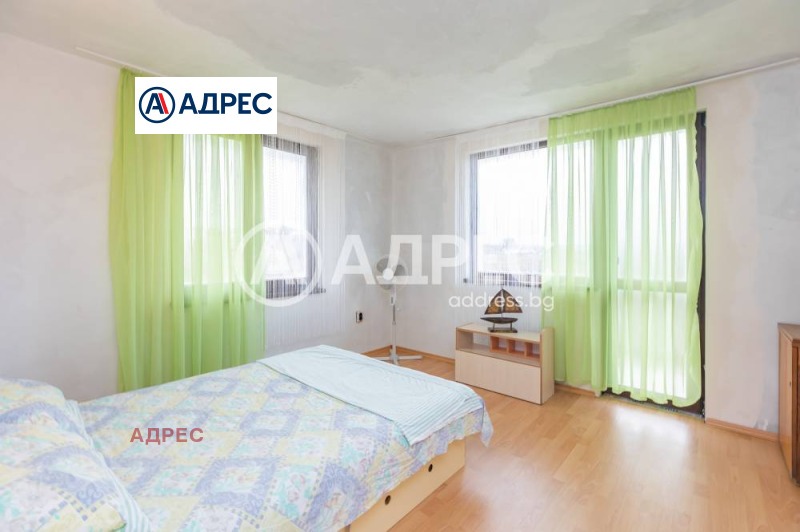 Продава  Къща област Варна , с. Яребична , 200 кв.м | 33150675 - изображение [12]