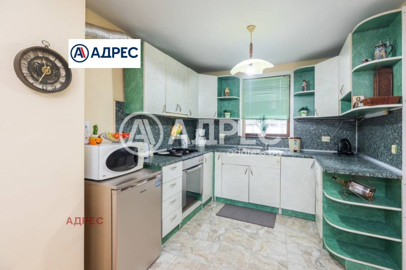 Продава  Къща област Варна , с. Яребична , 200 кв.м | 33150675 - изображение [6]
