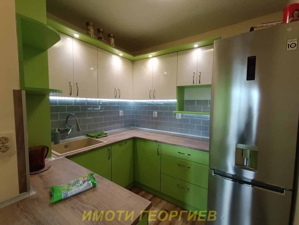 Продава 3-СТАЕН, гр. Велико Търново, Зона Б, снимка 2 - Апартаменти - 54298717