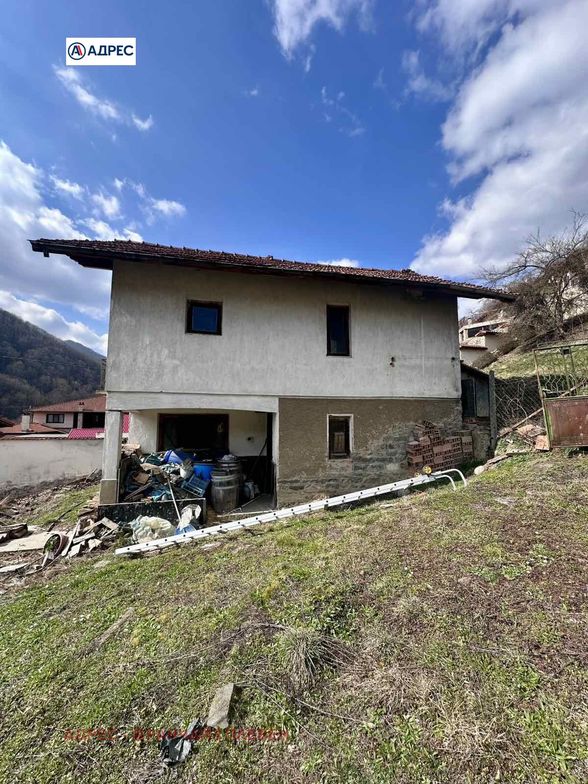 Продава КЪЩА, с. Рибарица, област Ловеч, снимка 3 - Къщи - 53766328