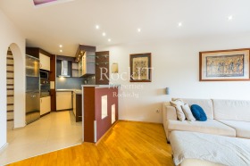 ����� ������� 3-�����,���� �����, �������>