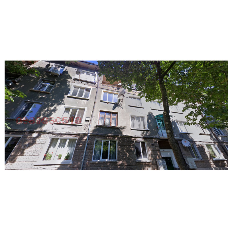 Продава 3-СТАЕН, гр. Перник, Рено