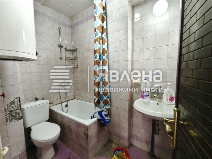 Продава 3-СТАЕН, гр. Пловдив, Център, снимка 4 - Апартаменти - 54952238