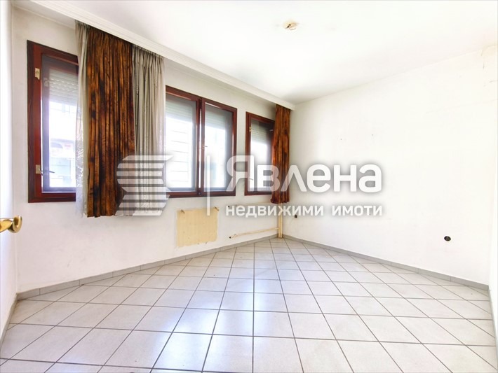 Продава 3-СТАЕН, гр. Пловдив, Център, снимка 8 - Апартаменти - 54952238