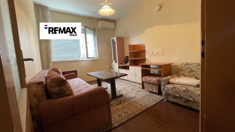 Продава ЕТАЖ ОТ КЪЩА, гр. Варна, Левски 1, снимка 3 - Етаж от къща - 52994735