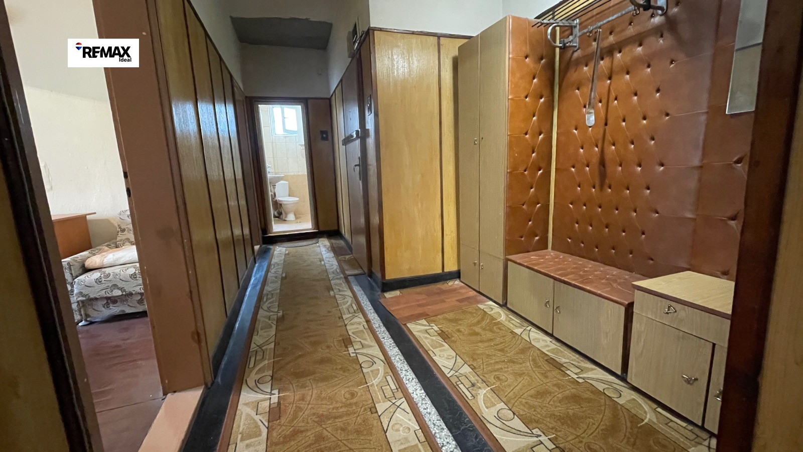 Продава ЕТАЖ ОТ КЪЩА, гр. Варна, Левски 1, снимка 2 - Етаж от къща - 52994735