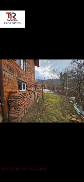 House Gramazhdano, region Kyustendil 12