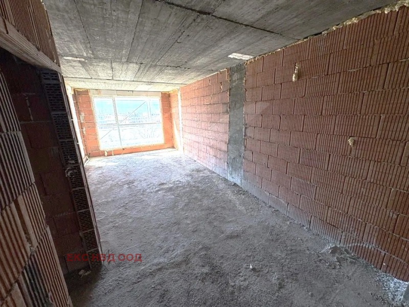 Продава 2-СТАЕН, гр. Пловдив, Южен, снимка 2 - Апартаменти - 52537592