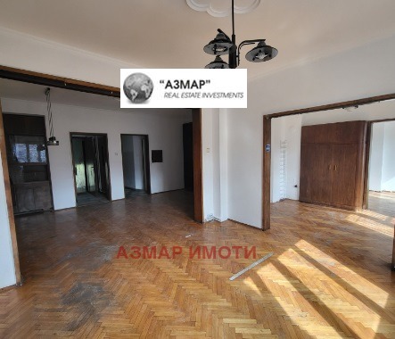 Na sprzedaż  3 sypialnie Sofia , Centar , 138 mkw | 49650869