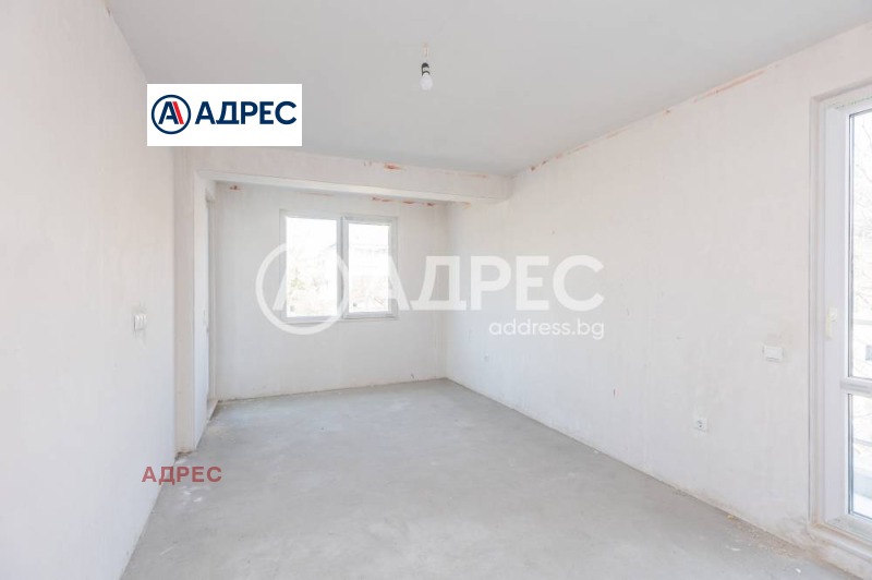 Продава 3-СТАЕН, гр. Варна, Център, снимка 2 - Апартаменти - 52670626