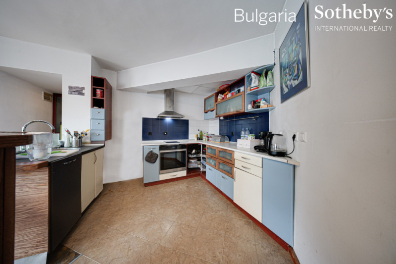 Na sprzedaż  3+ sypialni Sofia , Lozenec , 195 mkw | 69717677 - obraz [16]