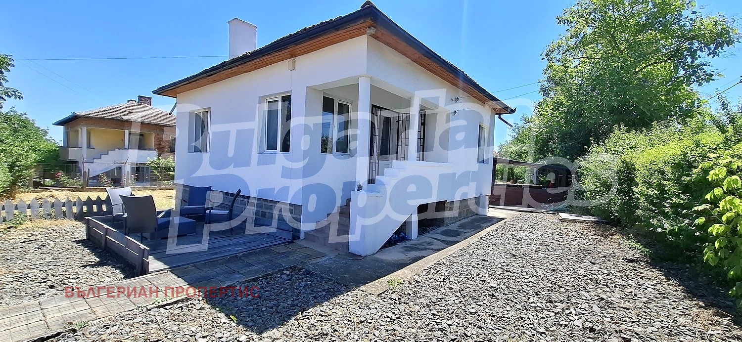 Продава КЪЩА, с. Дюлево, област Бургас, снимка 2 - Къщи - 55103613