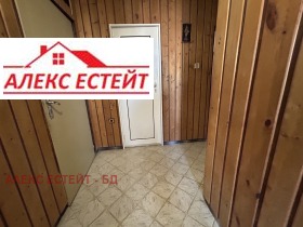 1 quarto Zdravec Iztok, Ruse 8