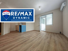 1 chambre Vazrajdane, Bourgas 2