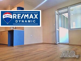 1 chambre Vazrajdane, Bourgas 10