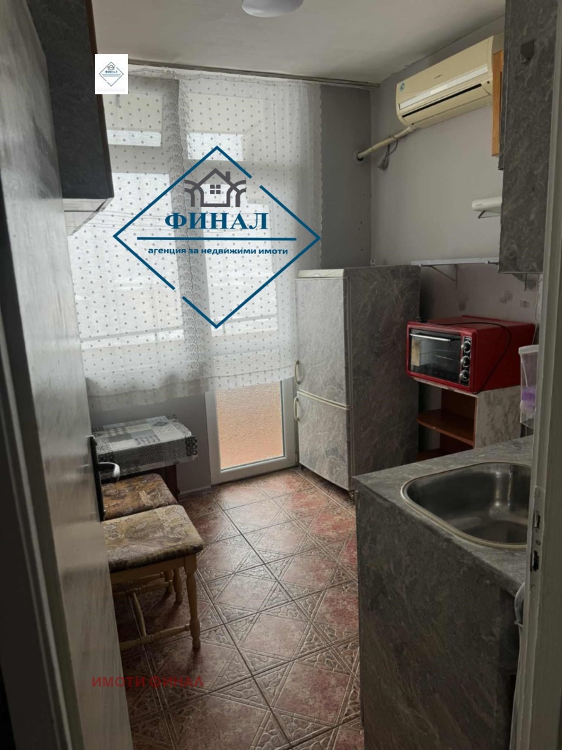 Продава  1-стаен град Шумен , 5-ти полк , 44 кв.м | 79095323 - изображение [3]