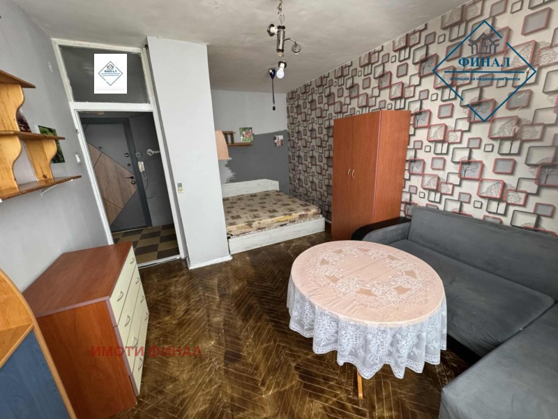 Продава  1-стаен град Шумен , 5-ти полк , 44 кв.м | 79095323 - изображение [4]