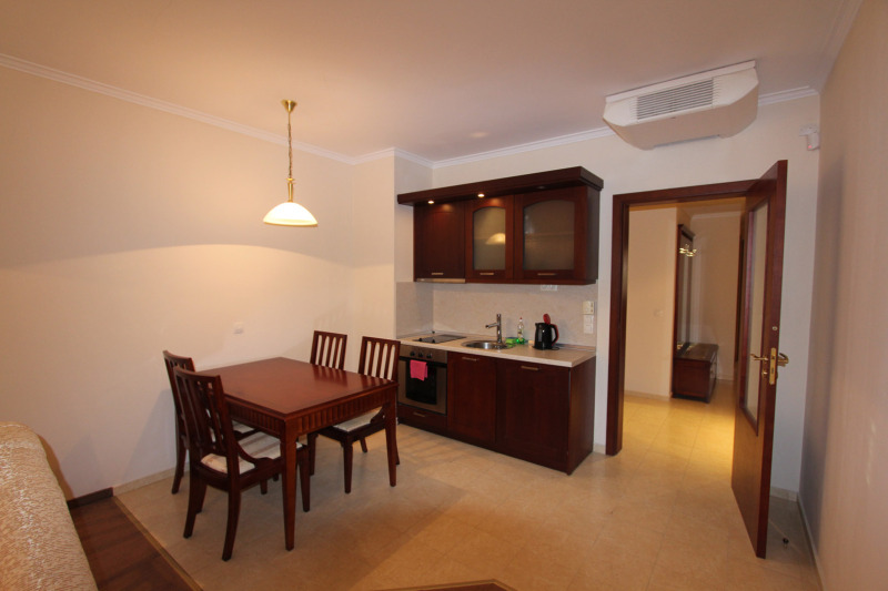 En venta  2 dormitorios región Blagoevgrad , Bansko , 134 metros cuadrados | 39618639 - imagen [6]