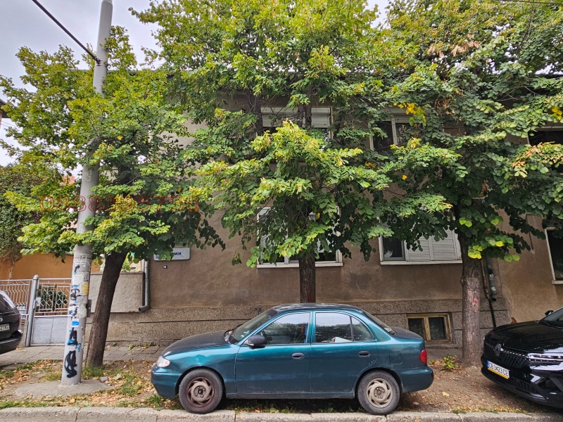 Продава ЕТАЖ ОТ КЪЩА, гр. Плевен, 9-ти квартал, снимка 2 - Етаж от къща - 52784831