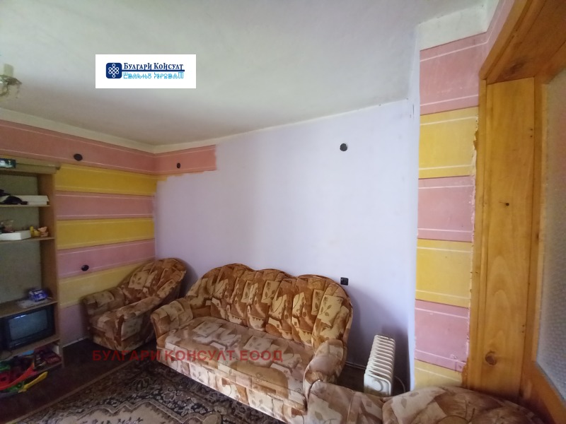 Продава  Къща град Кюстендил , Върташево , 170 кв.м | 32731067 - изображение [11]
