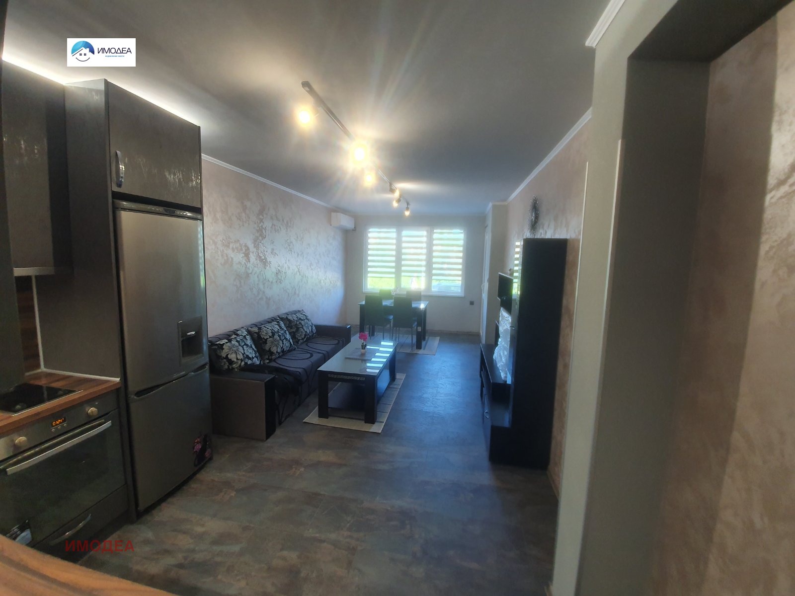 Продава 2-СТАЕН, гр. Велико Търново, Зона Б, снимка 2 - Апартаменти - 50214044